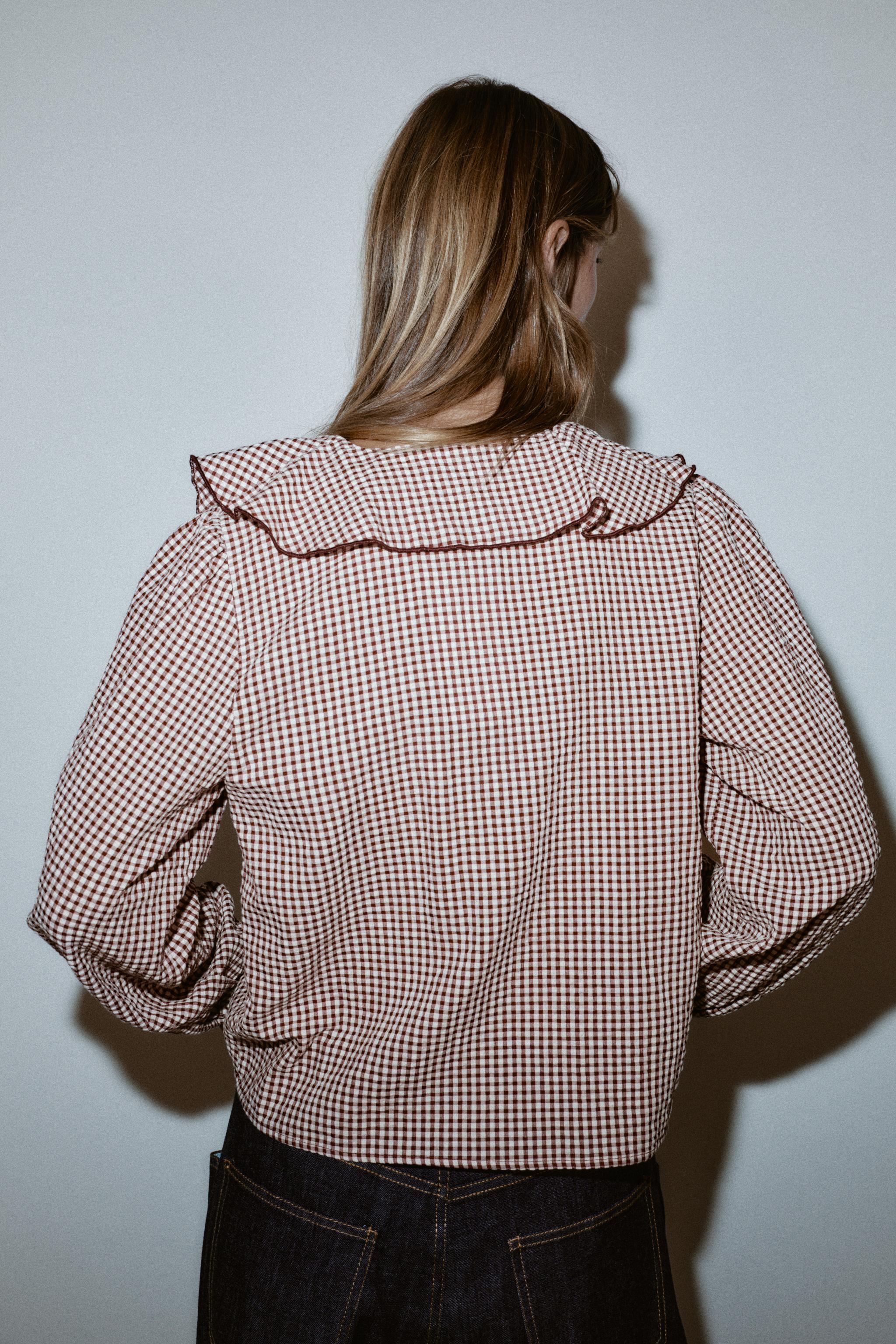 RUFFLED GINGHAM BLOUSE
